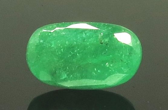 4.51 Ratti Natural Emerald Stone With Govt. Lab Certificate  (8991)