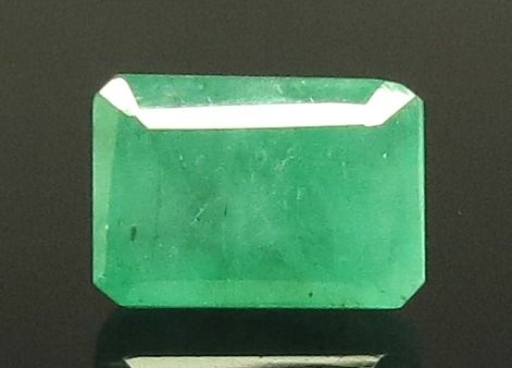 5.42 Ratti Natural Emerald Stone With Govt. Lab Certified (8991)