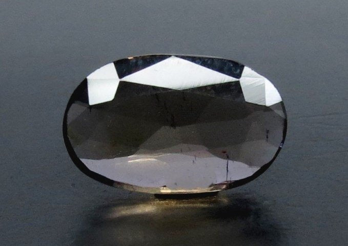 4.06/CT Natural Iolite with Govt Lab Certificate (2331)