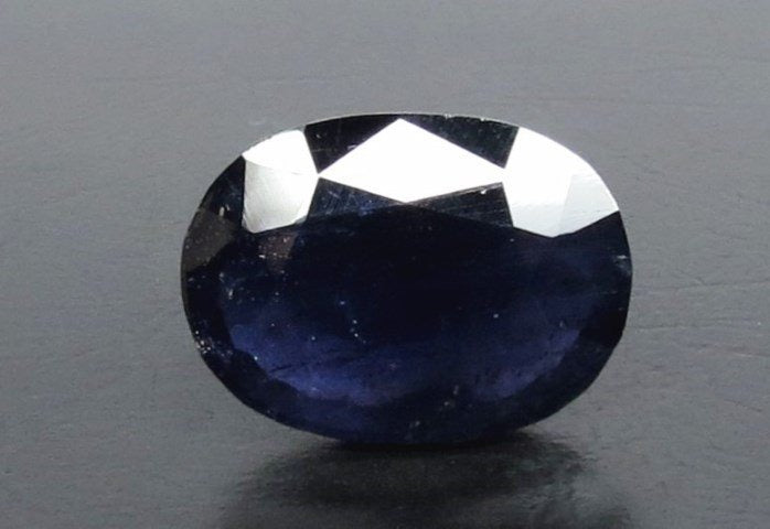 6.72/CT Natural Iolite with Govt Lab Certificate (1221)