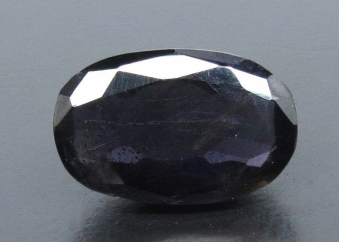 4.67/CT Natural Iolite with Govt Lab Certificate (1221)