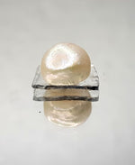 Load image into Gallery viewer, Keshi Pearl-1650
