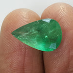 Load image into Gallery viewer, 5.01/CT Natural Emerald Stone With Govt. Lab Certificate  (23310)
