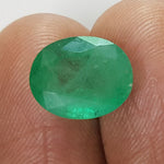 Load image into Gallery viewer, 4.44/CT Natural Emerald Stone With Govt. Lab Certificate  (12210)
