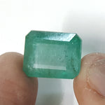 Load image into Gallery viewer, 7.82/CT Natural Panna Stone With Govt. Lab Certificate (8991)
